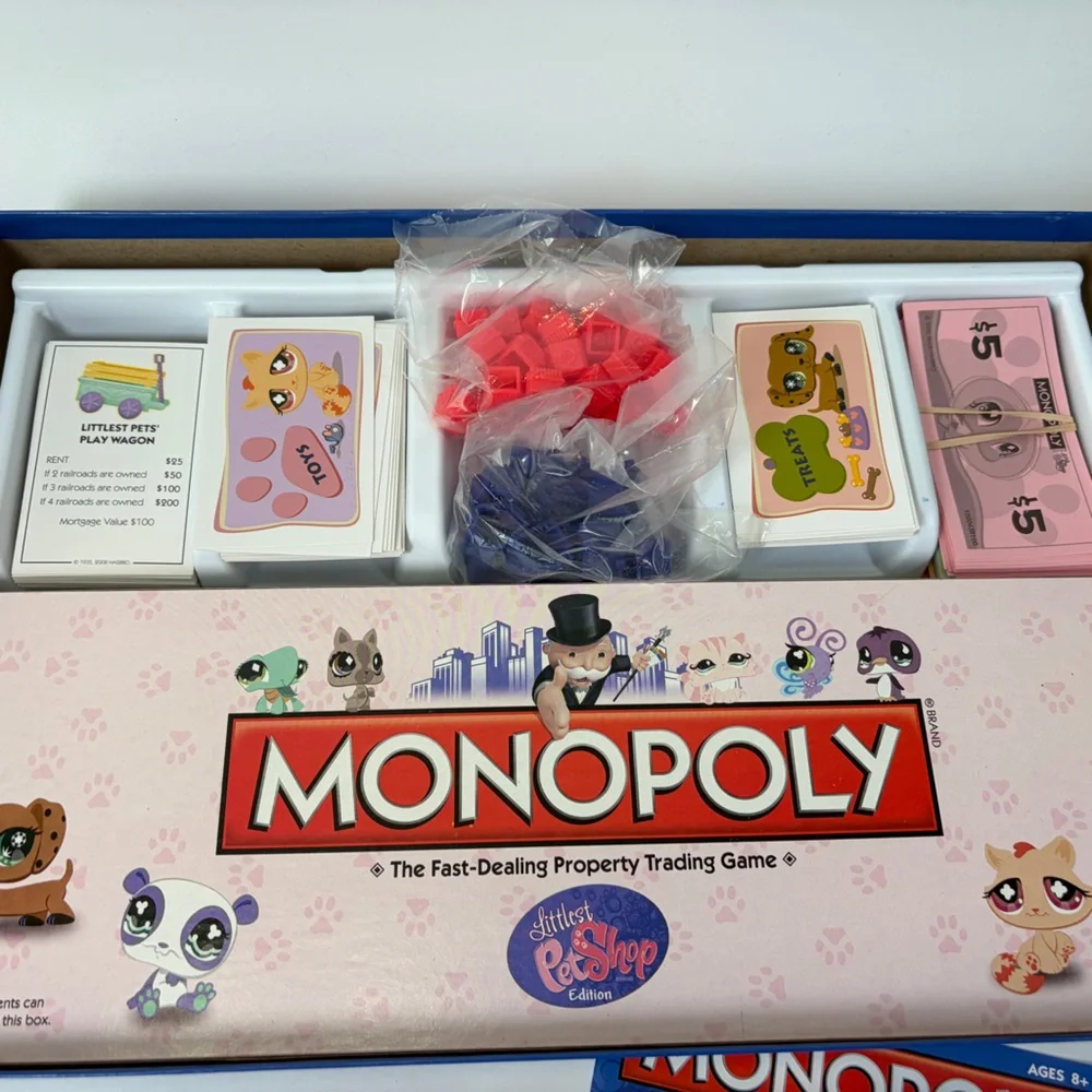 Monopoly Littlest Pet Shop Edition‎ 2008 COMPLETE w/ 4 Pets